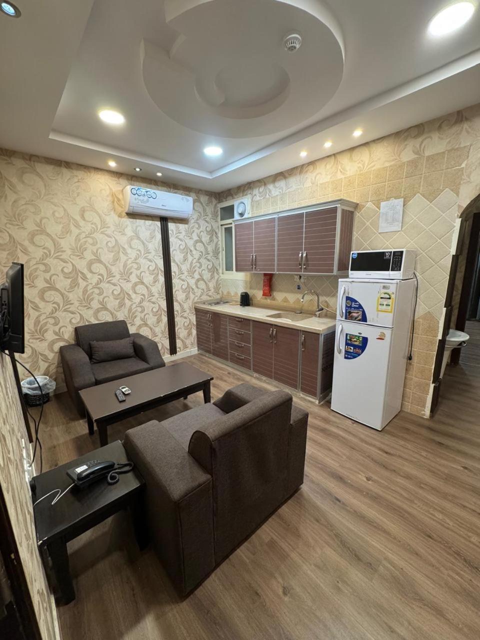 Oroub El Forssan Aparthotel Buraidah Exterior photo